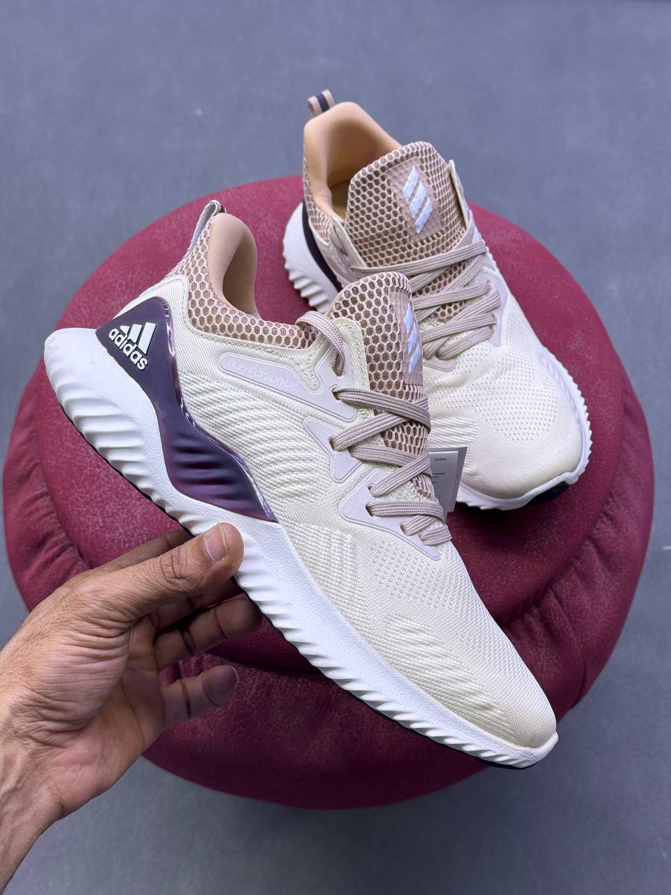 adidas alphabounce